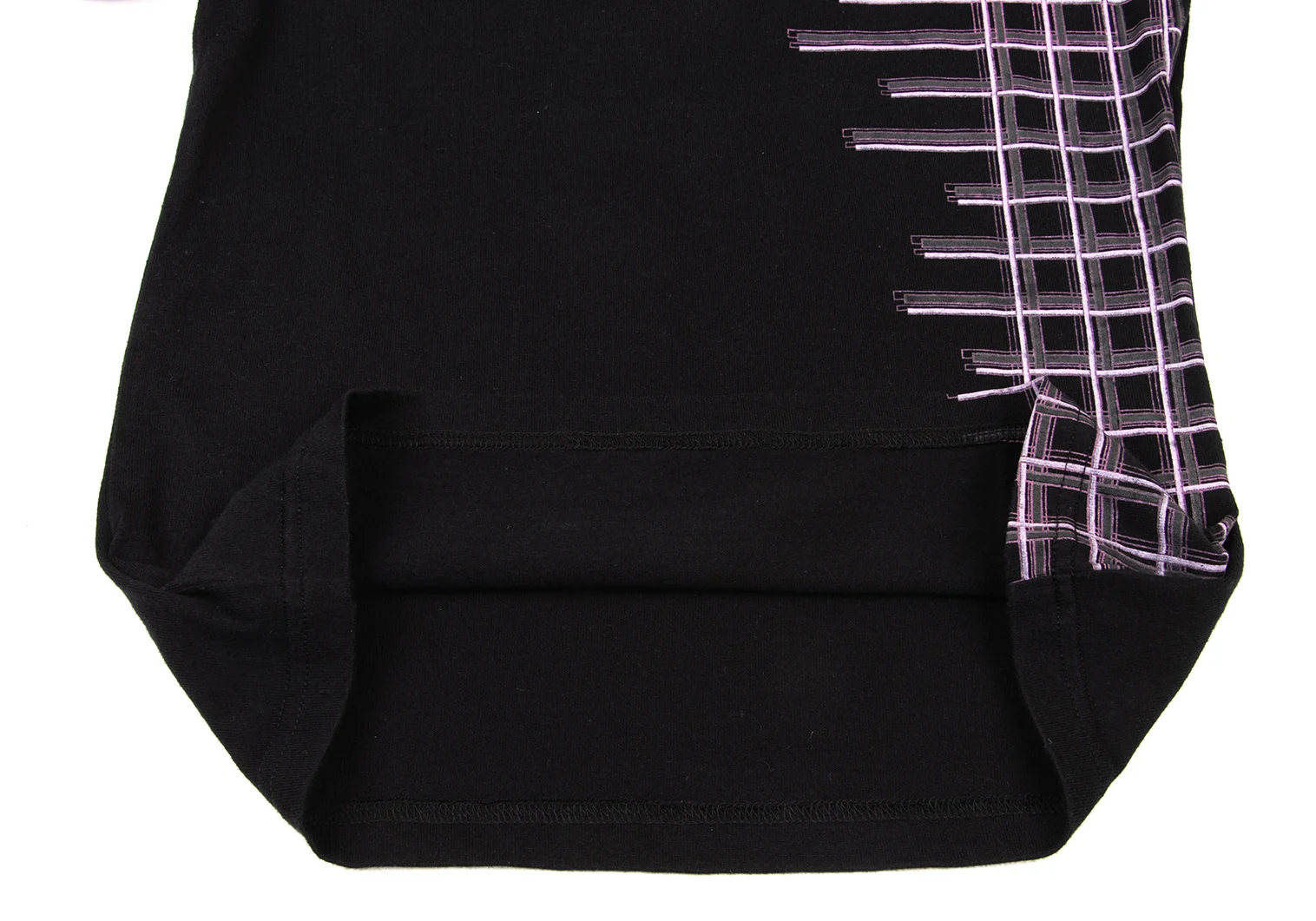イッセイミヤケISSEY MIYAKE PLEATS (T.) 格子柄プリントTシャツ 黒M位 【レディース】 イッセイミヤケISSEY MIYAKE PLEATS (T.) 格子柄プリントTシャツ