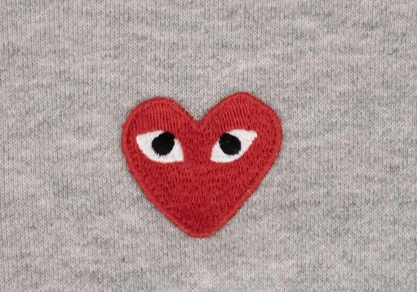 PLAY COMME des GARCONS Heart Patch Zip Hoodie K-149334_007