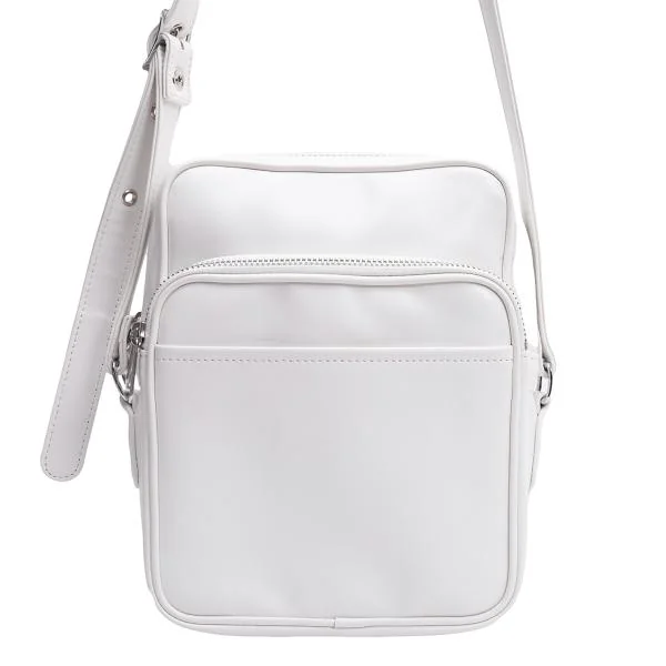 コムデギャルソン　ショルダーバッグ COMME des GARCONS - 美品 コムデギャルソン フェイクレザー