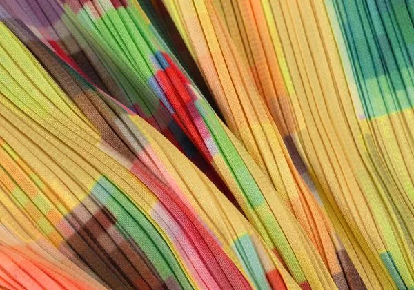 PLEATS PLEASE Colorful Mosaic Printed Pleats Long Shirt K-150523_015