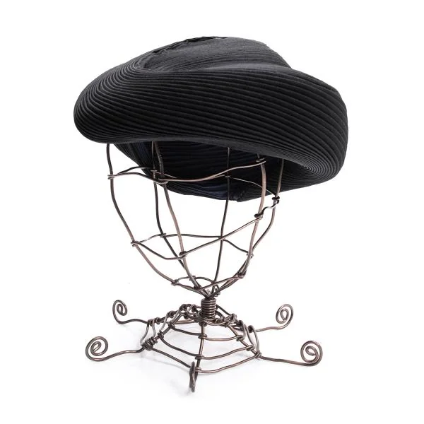 ISSEY MIYAKE Peversible Pleated Beret K-151002_002