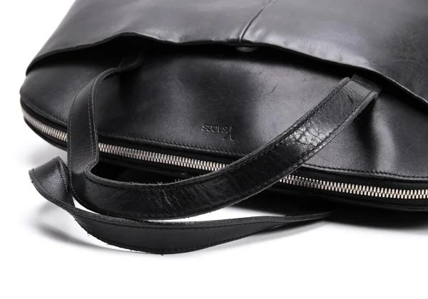 Y'SACCS Logo Emboss Leather Bag K-151039_014