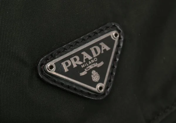 プラダPRADA ナイロンショルダーバッグ カーキ K-151048_009