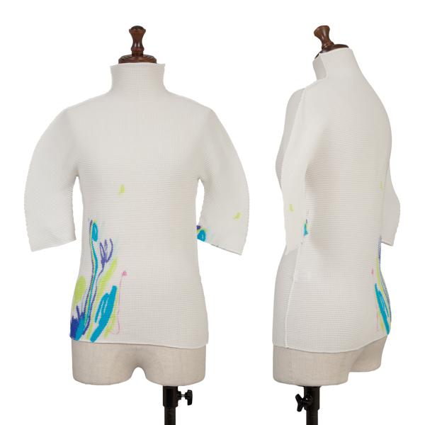 イッセイミヤケ ミーISSEY MIYAKE me グラフィックプリントストレッチプリーツハイネックTシャツ 白他F 【レディース】 イッセイミヤケ ミーISSEY MIYAKE me グラフィックプリント