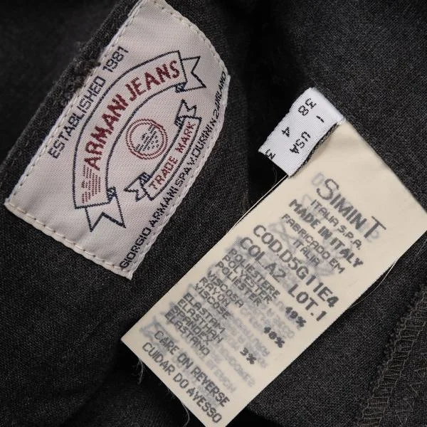 アルマーニジーンズARMANI JEANS ジグザグステッチ切替ミニスカート グレー38 K-151189_010