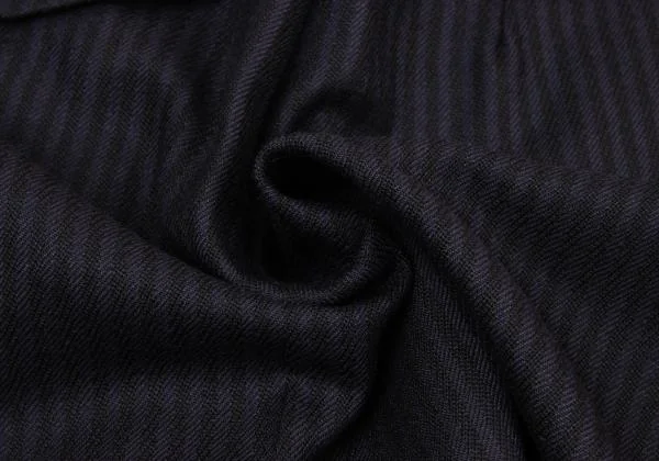 COMME des GARCONS Stripe Two Tuck Wool Shorts K-151245_012