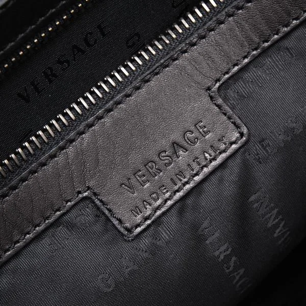 ヴェルサーチVERSACE メデューサプリントレザーコンビショルダーバッグ 黒 K-153135_019
