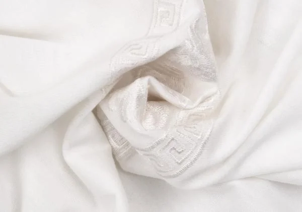 ヴェルサーチVERSACE メデューサ刺繍Tシャツ オフM位 K-153424_011