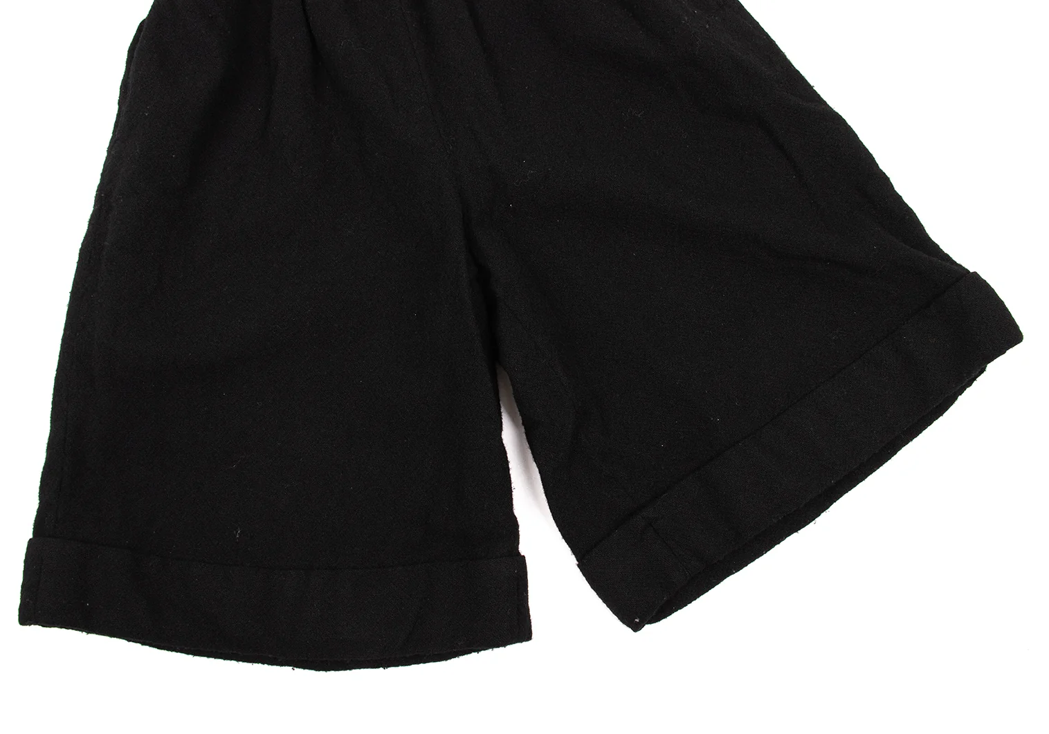 COMME des GARCONS コムデギャルソン ショーツ　ポリ縮絨　黒 コムコム コムデギャルソンCOMME des GARCONS ウール縮絨ワイド