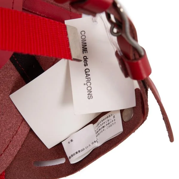コムデギャルソンCOMME des GARCONS レザーショルダーハーネス 赤 K-154243_012