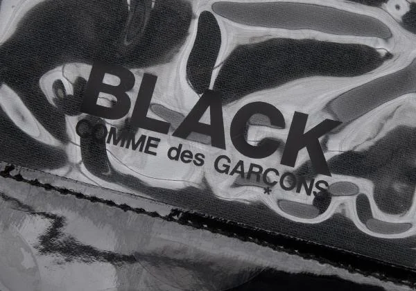 ブラックコムデギャルソンBLACK COMME des GARCONS カラビナ付きドットサークルカードケース 黒白 K-154259_006