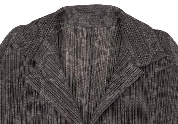 PLEATS PLEASE Python Printed Pleats Jacket K-154383_004
