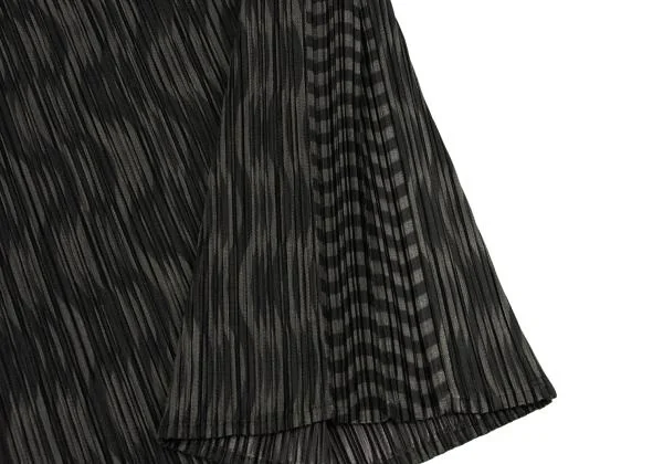 プリーツプリーズPLEATS PLEASE ウェーブストライププリントハイネックノースリーブトップス チャコール3 K-154410_007