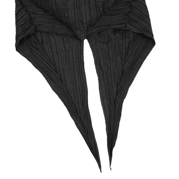 ISSEY MIYAKE Poly Silk Pleated V Back Top  K-154511_010
