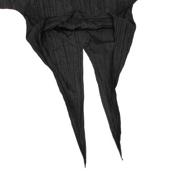 ISSEY MIYAKE Poly Silk Pleated V Back Top  K-154511_011