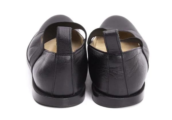 コムデギャルソンCOMME des GARCONS ゴムストラップレザーシューズ 黒23 K-154564_004