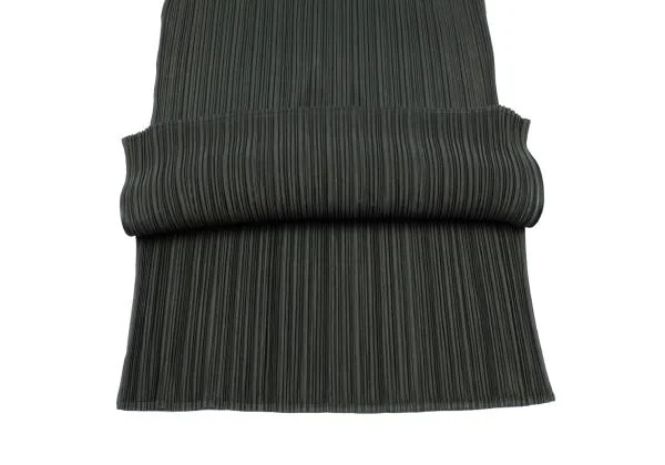 PLEATS PLEASE Pleated High Neck Sleeveless T-shirt K-155087_011