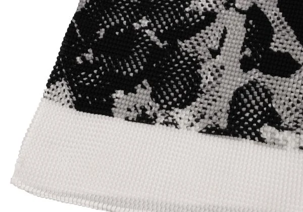 PLEATS PLEASE ISSEY MIYAKE（カットソー(半袖/袖なし)）の