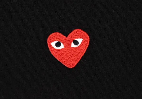 PLAY COMME des GARCONS Heart Patch T Shirt K-155146_004