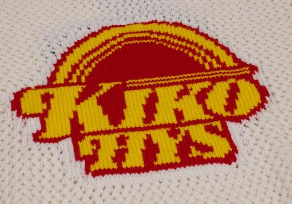 新品!ヒステリックグラマー×キコ コスタディノフHYSTERIC GLAMOUR×KIKO KOSTADINOV ジャガードローゲージニットセーター オフ赤紫他L K-155466_009
