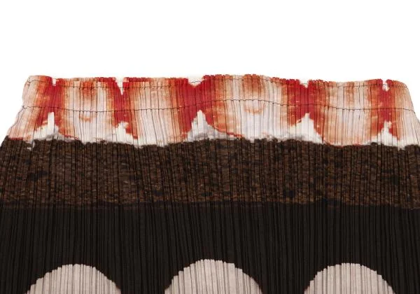 プリーツプリーズPLEATS PLEASE サイド段デザイングラフィックプリントスカート 茶マルチ3 K-156148_004