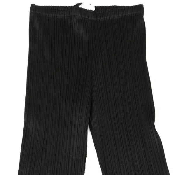 PLEATS PLEASE Pleated Bell-bottom Pants K-156151_002
