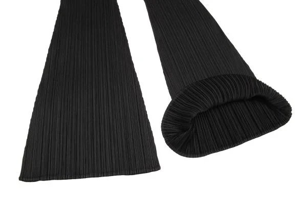 PLEATS PLEASE Pleated Bell-bottom Pants K-156151_006