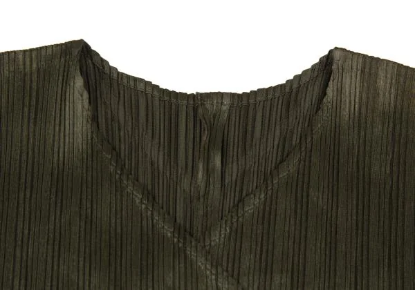 PLEATS PLEASE Shiny Pleated Buttonless Cardigan K-156629_004