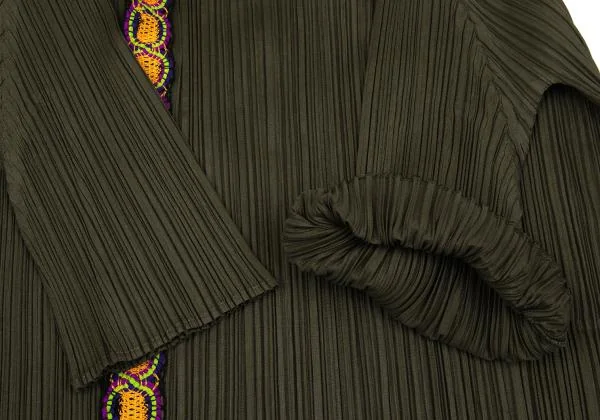 PLEATS PLEASE Embroidered Taping Design Hooded Buttonless Jacket K-156657_006