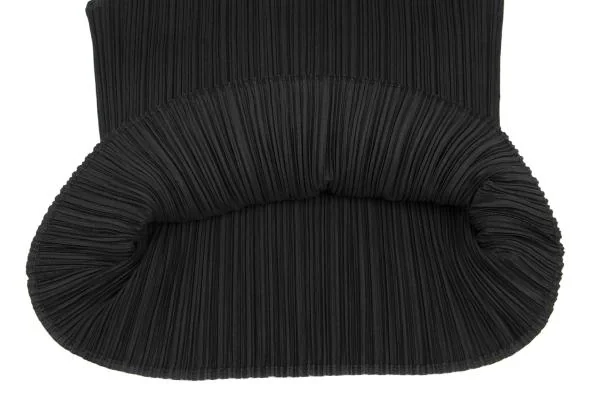 PLEATS PLEASE Hight-neck Sleeveless Top K-159231_011