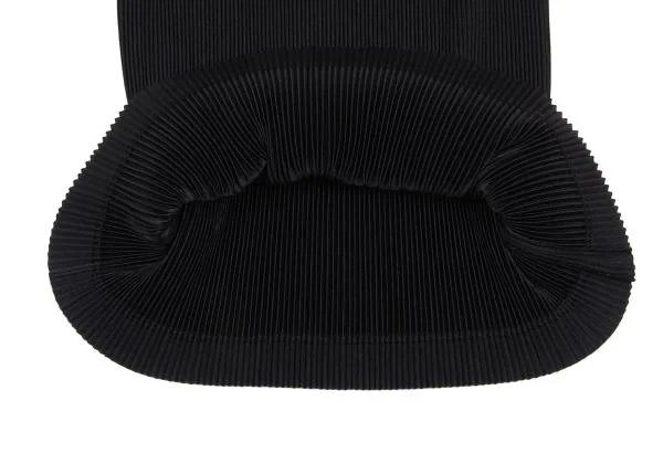 ISSEY MIYAKE FETE Pleated Twisted Design Sleeveless Top K-159371_009