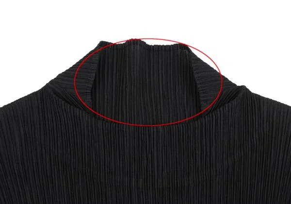 ISSEY MIYAKE Pleated High Neck T-shirt K-159378_004