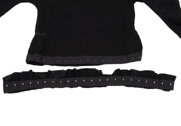 COMME des GARCONS Lace Design Super Long Sleeve Top K-159425_015