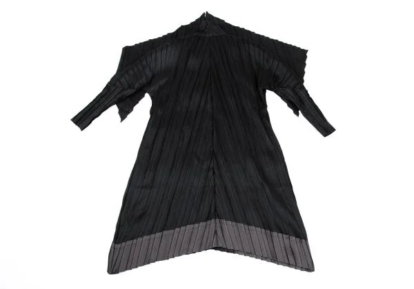 イッセイミヤケISSEY MIYAKE ストールカラーバイカラープリーツコート 黒2 K-159551_013
