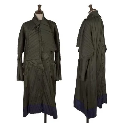 ISSEY MIYAKE Stole Collar Bicolor Pleated Coat