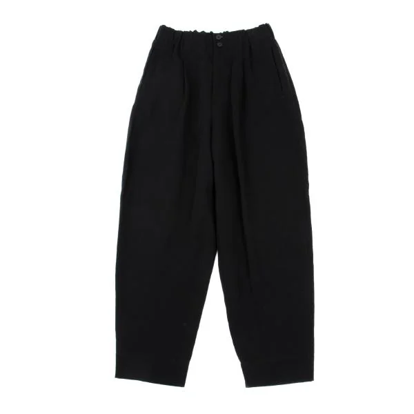 イッセイミヤケISSEY MIYAKE コットンリネンタックテーパードパンツ 黒1 K-159651_001
