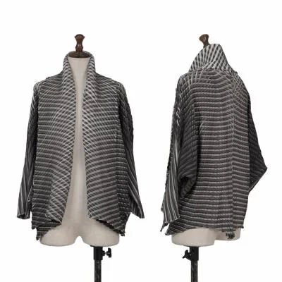 ISSEY MIYAKE Stripe Printed Pleats Dolman Short Jacket