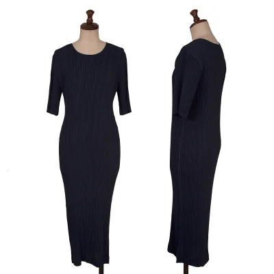 ISSEY MIYAKE Pleated Short Sleeve Dress