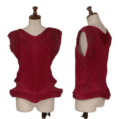 ISSEY MIYAKE 3D Steam Stretch Pleated Sleeveless Top
