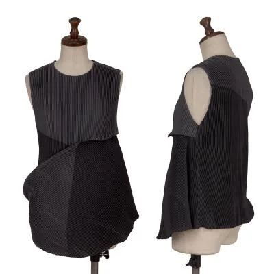 ISSEY MIYAKE Asymmetrical Pleated Sleeveless Top