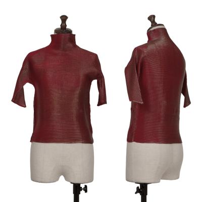 ISSEY MIYAKE PLEATS (T.) Foil Printed Stretch Pleats T-shirt