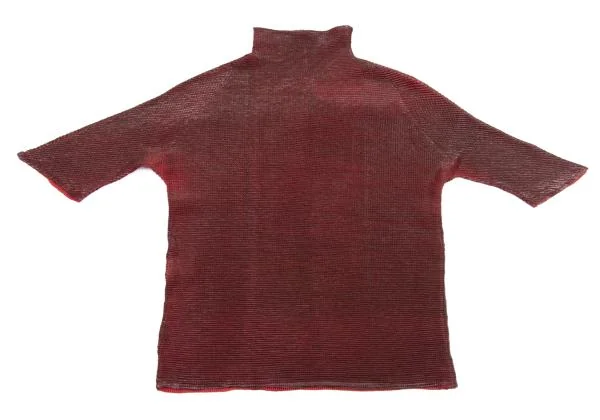 ISSEY MIYAKE PLEATS (T.) Foil Printed Stretch Pleats T-shirt K-159745_010