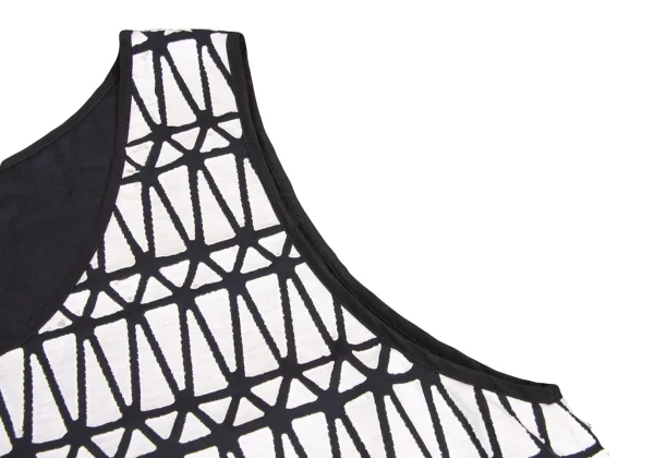 ISSEY MIYAKE Patch Design Sleeveless Top K-159892_011