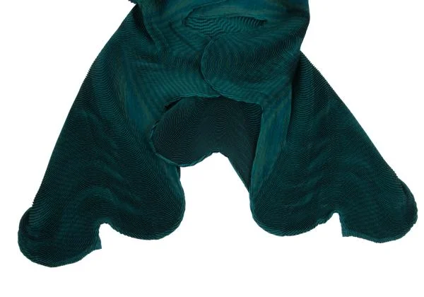 ISSEY MIYAKE 3D Steam Stretch Pleats Wave Stole K-159908_003