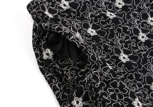 robe de chambre COMME des GARCONS Floral Embroidery Wool Flare Skirt K-160059_004