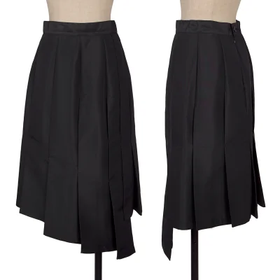 A/T Poly Asymmetry Pleated Skirt