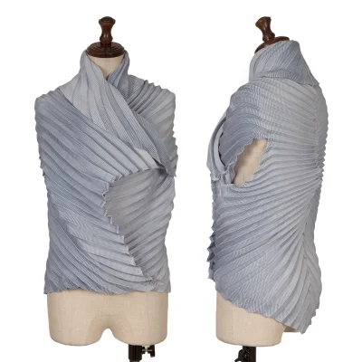 ISSEY MIYAKE FETE Pleated Wrap Design Sleeveless Jacket
