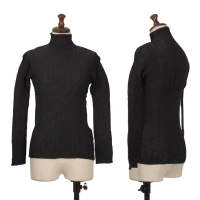 ISSEY MIYAKE Stretch Pleated High Neck T-shirt