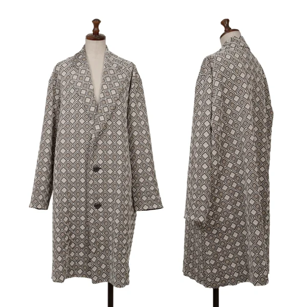 ISSEY MIYAKE Geometric Emboss Long Jacket Mocha 2 K-160428_001