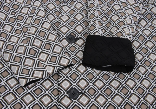 ISSEY MIYAKE Geometric Emboss Long Jacket K-160428_006
